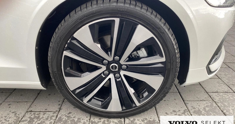 Volvo V60 cena 179999 przebieg: 17210, rok produkcji 2023 z Pyzdry małe 407